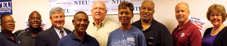 NTEU members and NTEU National President Tony Reardon